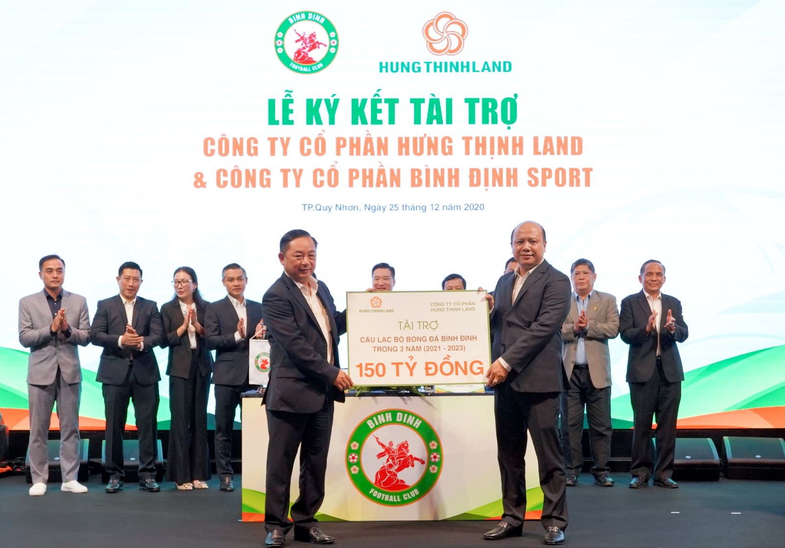 Hung Thinh Land tài trợ cho CLB bóng đá Bình Định