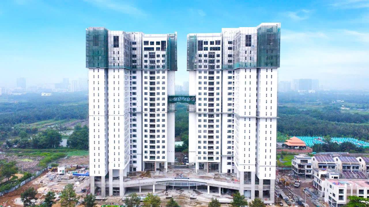 Cap-nhat-tien-do-Essensia-Sky-thang-4-2026-moi-nhat