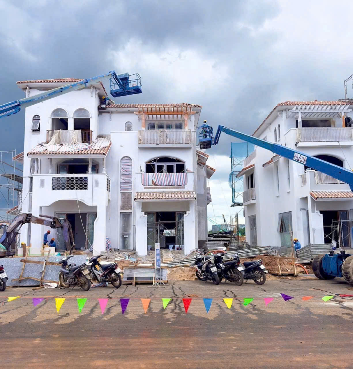 Tiến độ biệt thự song lập Hàng Điều C10 Casa Blanca City Tháng 9.2025