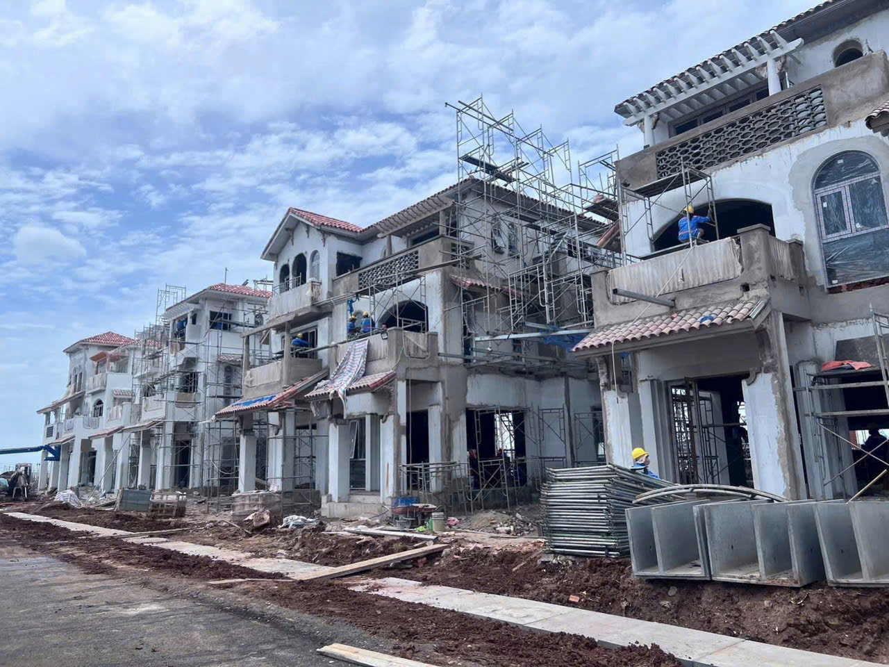 Tiến độ biệt thự song lập Hàng Điều C10 Casa Blanca City Tháng 9.2025