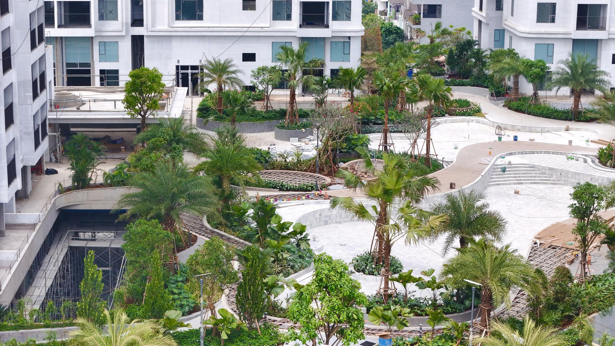 Hình ảnh thực tế hồ bơi chuẩn Resort