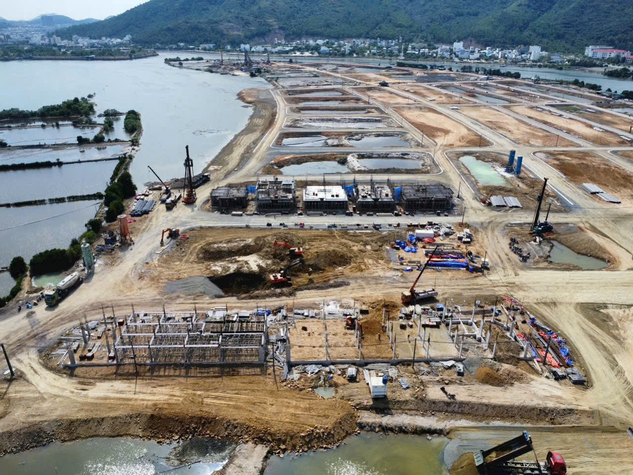 Tien-do-Charmora-City-Nha-Trang-thang-3-2026